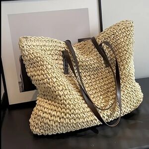 CREAM COLOR RAFFIA ❤️‍🔥 LARGE WOVEN BEACH BAG NWT
